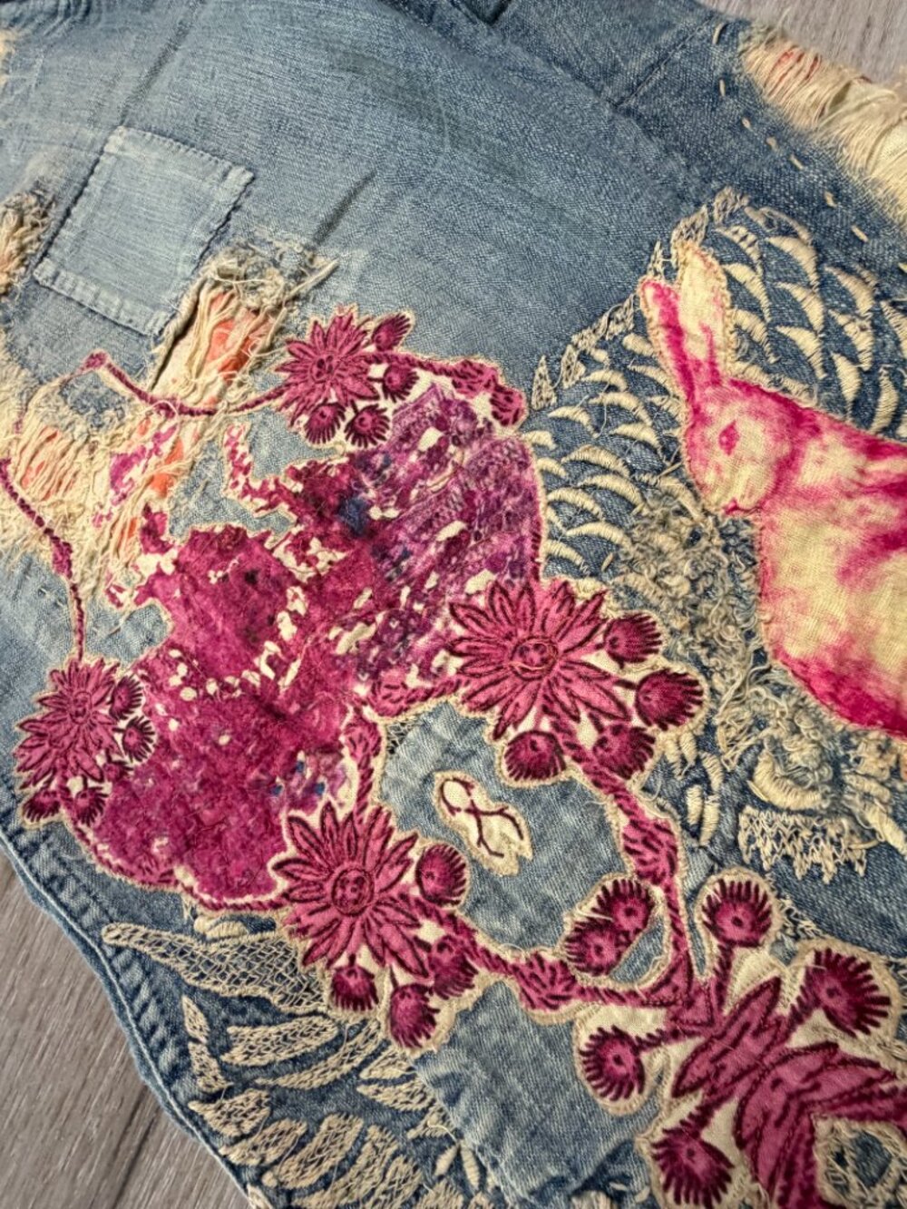 Magnolia Pearl Dragon Provision Denims #660 - Picture 3 of 12